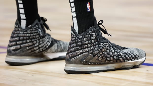 Boston Celtics center Robert Williams III wears the Nike LeBron 17 'Man in the Arena' sneakers against the Detroit Pistons on February 4, 2022.